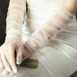 NWT Sheer Tulle Long Wedding Gloves